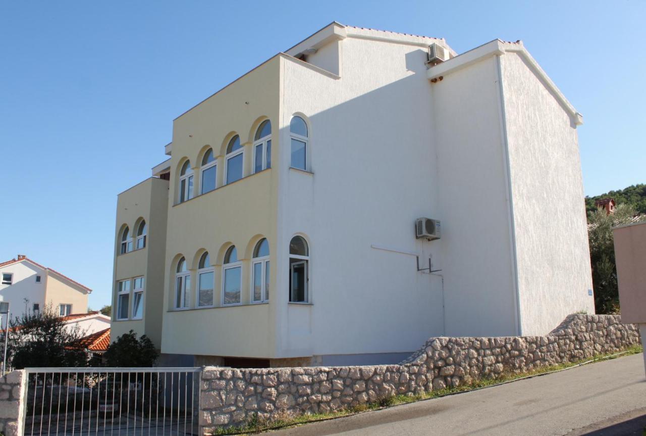 Apartments By The Sea Vinjerac, Zadar - 5811 Екстер'єр фото
